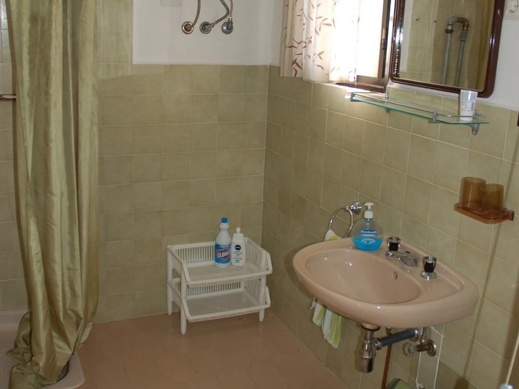 Holiday home Balatonalmadi/Balaton 17936 Lucernas Kültér fotó